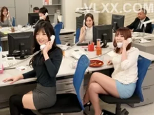 Em gái xinh dâm mà bao người mơ ước của cchim trai nghiện game